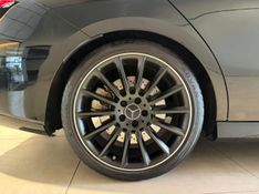 Mercedes-benz Cla-35 Amg 4matic 2.0 Tb 2020/2020 SIM VEÍCULOS PORTO ALEGRE / Carros no Vale