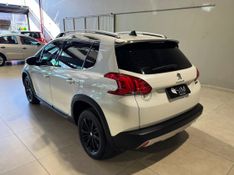 Peugeot 2008 Crossway 1.6 16v 2016/2017 SIM VEÍCULOS PORTO ALEGRE / Carros no Vale