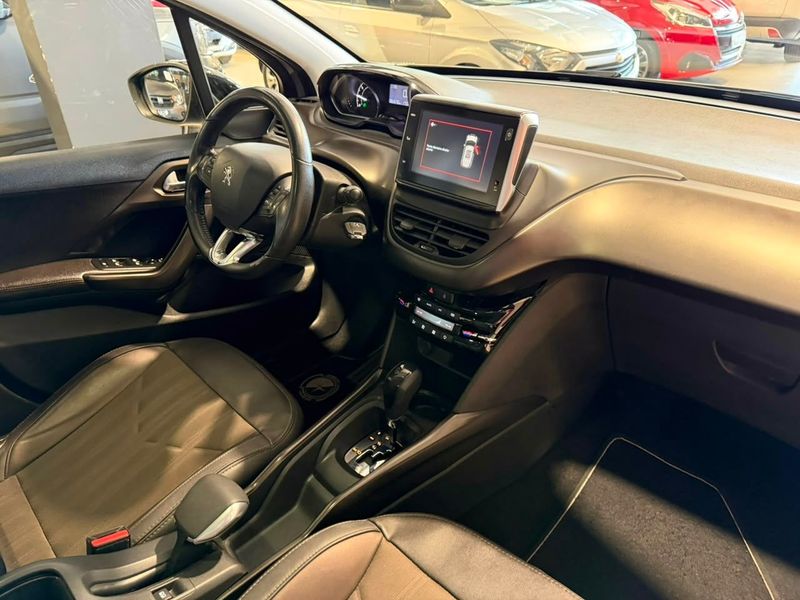 Peugeot 2008 Crossway 1.6 16v 2018/2019 SIM VEÍCULOS PORTO ALEGRE / Carros no Vale Peugeot 2008 Crossway 1.6 16v 2018/2019 SIM VEÍCULOS PORTO ALEGRE / Carros no Vale
