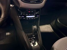 Peugeot 208 Griffe 1.6 16v 2016/2017 SIM VEÍCULOS PORTO ALEGRE / Carros no Vale