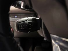Peugeot 208 Griffe 1.6 16v 2016/2017 SIM VEÍCULOS PORTO ALEGRE / Carros no Vale