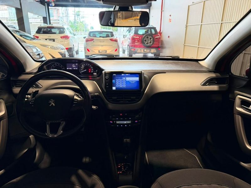 Peugeot 208 Griffe 1.6 16v 2016/2017 SIM VEÍCULOS PORTO ALEGRE / Carros no Vale Peugeot 208 Griffe 1.6 16v 2016/2017 SIM VEÍCULOS PORTO ALEGRE / Carros no Vale