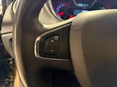 Renault Captur Intense 2.0 16v 2017/2018 SIM VEÍCULOS PORTO ALEGRE / Carros no Vale