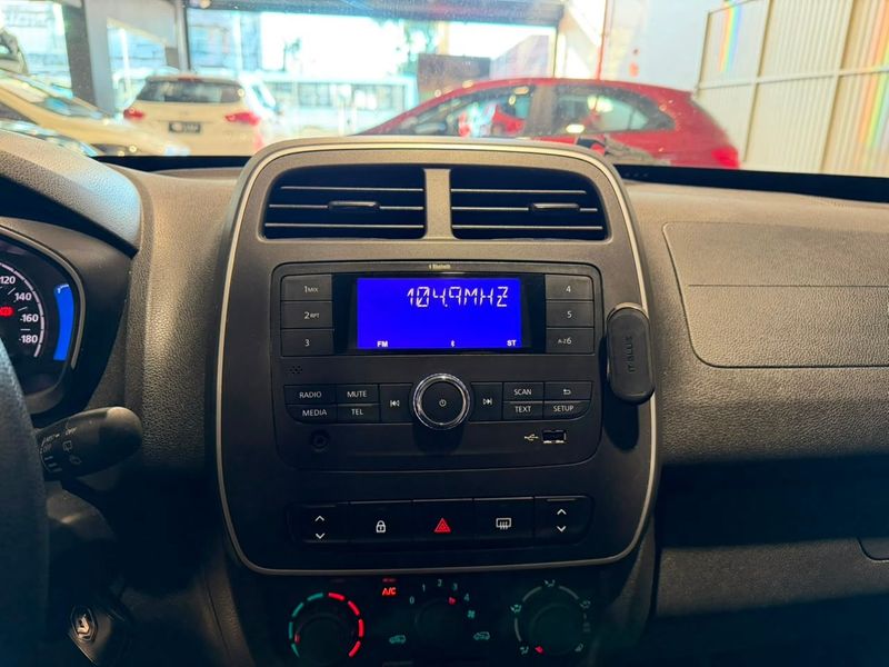 Renault Kwid Zen 1.0 2020/2021 SIM VEÍCULOS PORTO ALEGRE / Carros no Vale Renault Kwid Zen 1.0 2020/2021 SIM VEÍCULOS PORTO ALEGRE / Carros no Vale
