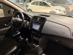 Renault Sandero 1.6 16v Sce Stepway 2018/2019 SIM VEÍCULOS PORTO ALEGRE / Carros no Vale