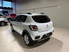 Renault Sandero 1.6 16v Sce Stepway 2018/2019 SIM VEÍCULOS PORTO ALEGRE / Carros no Vale