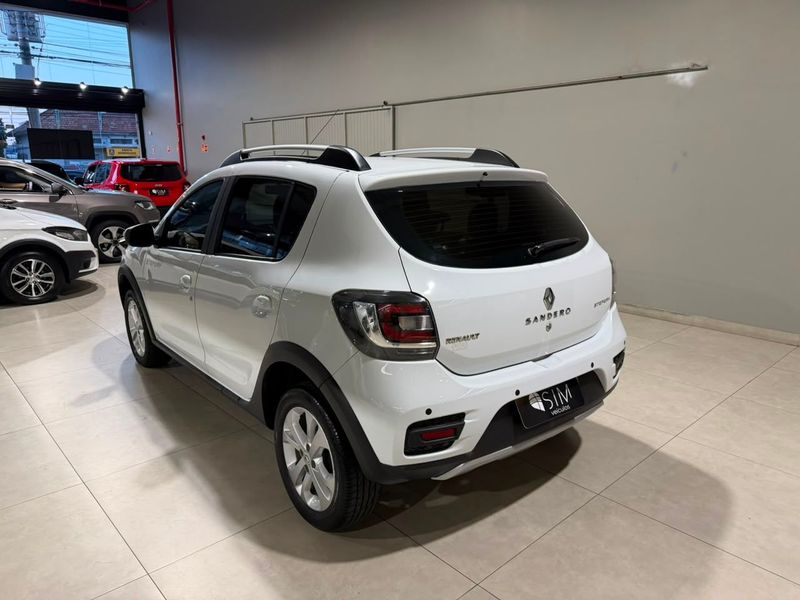 Renault Sandero 1.6 16v Sce Stepway 2018/2019 SIM VEÍCULOS PORTO ALEGRE / Carros no Vale Renault Sandero 1.6 16v Sce Stepway 2018/2019 SIM VEÍCULOS PORTO ALEGRE / Carros no Vale