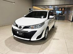 Toyota Yaris 1.3 16v Xl Live Multidrive 2021/2022 SIM VEÍCULOS PORTO ALEGRE / Carros no Vale