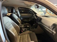 Volkswagen Amarok 3.0 V6 Tdi Highline Cd 4motion 2023/2024 SIM VEÍCULOS PORTO ALEGRE / Carros no Vale