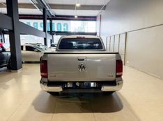 Volkswagen Amarok 3.0 V6 Tdi Highline Cd 4motion 2023/2024 SIM VEÍCULOS PORTO ALEGRE / Carros no Vale