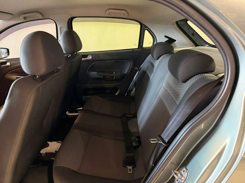 Volkswagen Gol 1.0 2011/2012 SIM VEÍCULOS PORTO ALEGRE / Carros no Vale Volkswagen Gol 1.0 2011/2012 SIM VEÍCULOS PORTO ALEGRE / Carros no Vale