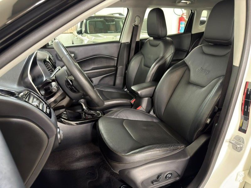 JEEP COMPASS 2.0 16V LIMITED 2017/2017 SUL SERRA MOTORS CAXIAS DO SUL / Carros no Vale JEEP COMPASS 2.0 16V LIMITED 2017/2017 SUL SERRA MOTORS CAXIAS DO SUL / Carros no Vale