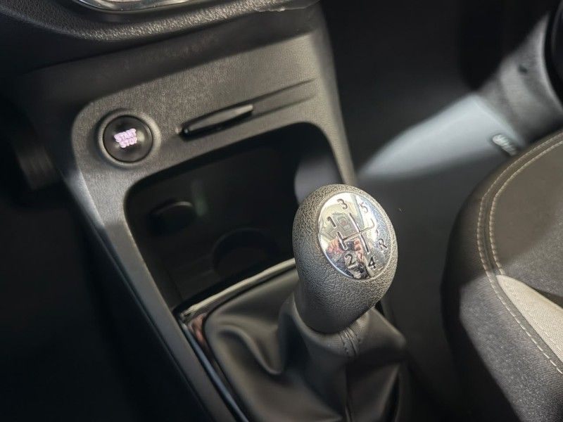 RENAULT CAPTUR 1.6 16V SCE ZEN 2017/2018 SUL SERRA MOTORS CAXIAS DO SUL / Carros no Vale RENAULT CAPTUR 1.6 16V SCE ZEN 2017/2018 SUL SERRA MOTORS CAXIAS DO SUL / Carros no Vale