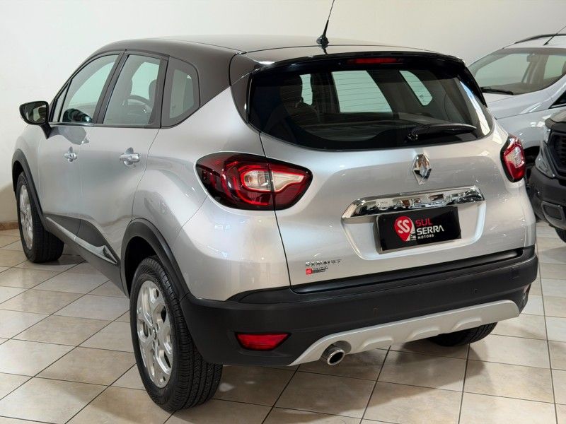RENAULT CAPTUR 1.6 16V SCE ZEN 2017/2018 SUL SERRA MOTORS CAXIAS DO SUL / Carros no Vale RENAULT CAPTUR 1.6 16V SCE ZEN 2017/2018 SUL SERRA MOTORS CAXIAS DO SUL / Carros no Vale