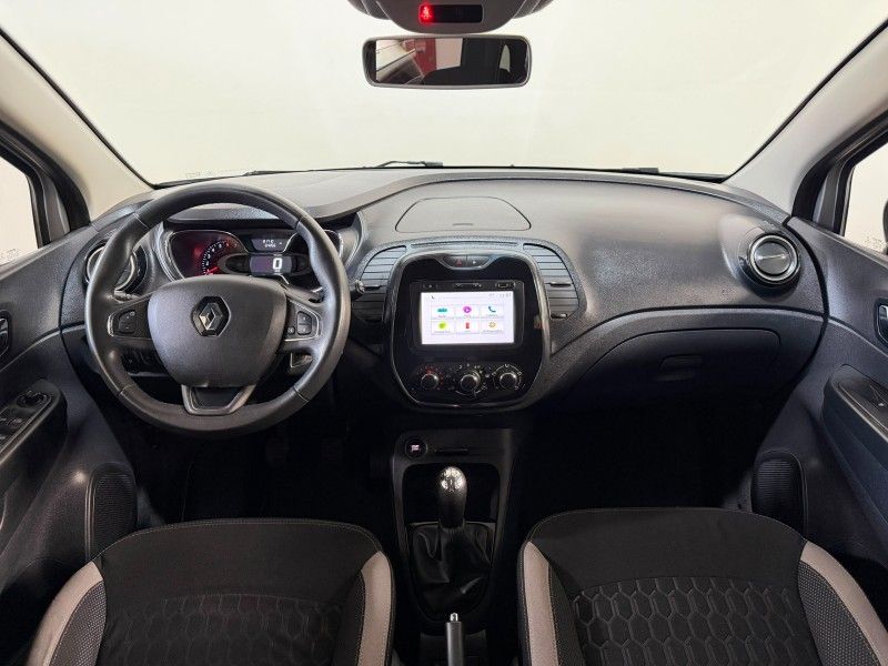 RENAULT CAPTUR 1.6 16V SCE ZEN 2017/2018 SUL SERRA MOTORS CAXIAS DO SUL / Carros no Vale RENAULT CAPTUR 1.6 16V SCE ZEN 2017/2018 SUL SERRA MOTORS CAXIAS DO SUL / Carros no Vale