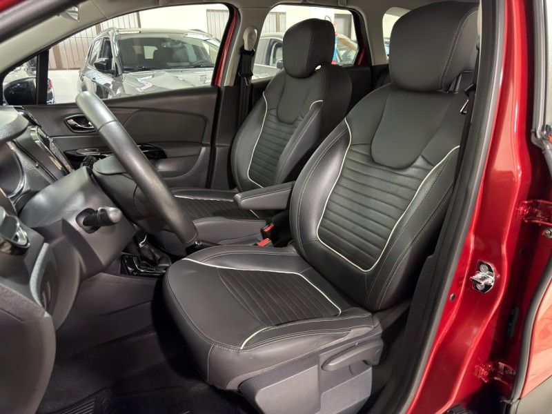 RENAULT CAPTUR 2.0 16V INTENSE 2017/2018 SUL SERRA MOTORS CAXIAS DO SUL / Carros no Vale RENAULT CAPTUR 2.0 16V INTENSE 2017/2018 SUL SERRA MOTORS CAXIAS DO SUL / Carros no Vale