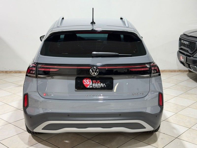 VOLKSWAGEN NIVUS 1.0 TSI HIGHLINE 2025/2026 SUL SERRA MOTORS CAXIAS DO SUL / Carros no Vale VOLKSWAGEN NIVUS 1.0 TSI HIGHLINE 2025/2026 SUL SERRA MOTORS CAXIAS DO SUL / Carros no Vale