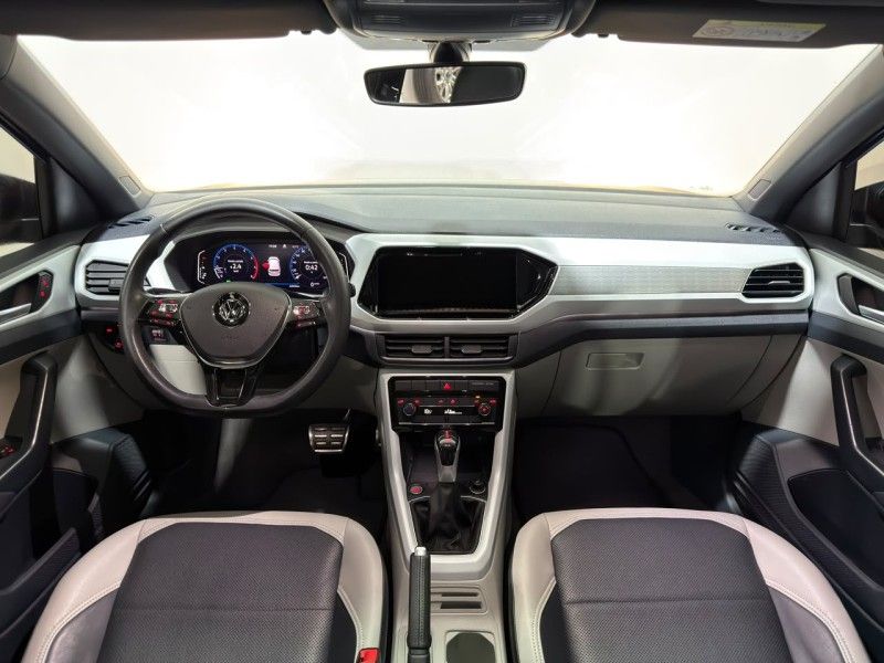 VOLKSWAGEN T-CROSS 1.4 HIGHLINE TSI 16V 2020/2021 SUL SERRA MOTORS CAXIAS DO SUL / Carros no Vale