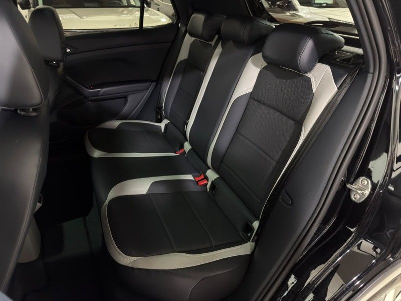 VOLKSWAGEN T-CROSS 1.4 HIGHLINE TSI 16V 2020/2021 SUL SERRA MOTORS CAXIAS DO SUL / Carros no Vale