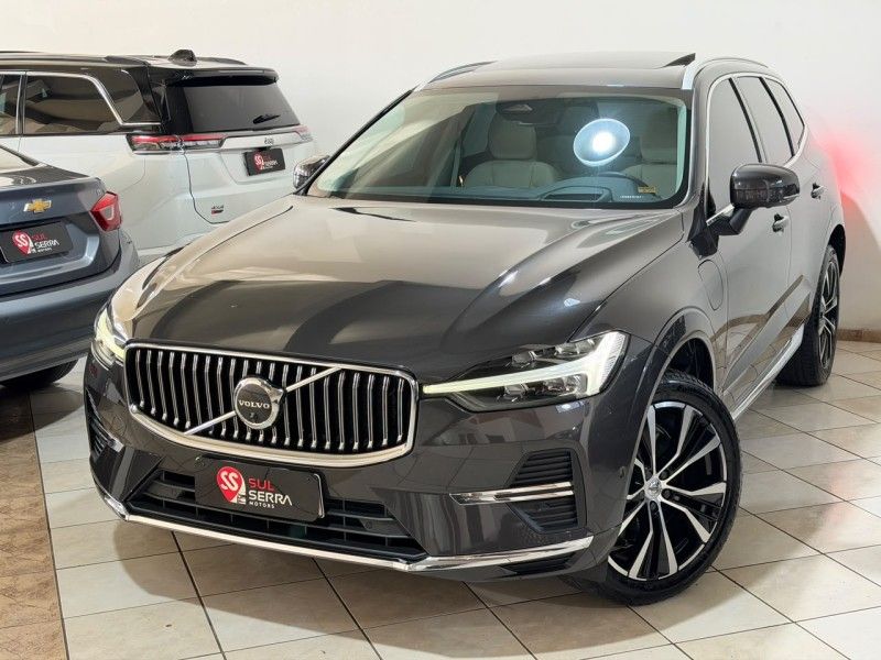 VOLVO XC60 2.0 T8 ULTIMATE AWD HIBRIDO 2022/2023 SUL SERRA MOTORS CAXIAS DO SUL / Carros no Vale VOLVO XC60 2.0 T8 ULTIMATE AWD HIBRIDO 2022/2023 SUL SERRA MOTORS CAXIAS DO SUL / Carros no Vale