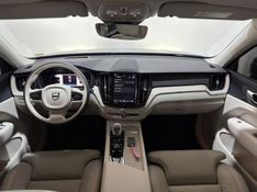 VOLVO XC60 2.0 T8 ULTIMATE AWD HIBRIDO 2022/2023 SUL SERRA MOTORS CAXIAS DO SUL / Carros no Vale
