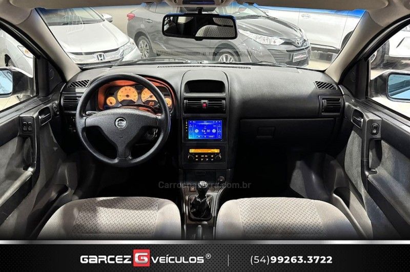 CHEVROLET ASTRA 2.0 MPFI CD 8V 2003/2003 GARCEZ VEÍCULOS BENTO GONÇALVES / Carros no Vale CHEVROLET ASTRA 2.0 MPFI CD 8V 2003/2003 GARCEZ VEÍCULOS BENTO GONÇALVES / Carros no Vale