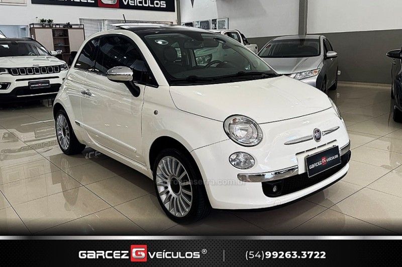 FIAT 500 1.4 LOUNGE 16V 2009/2010 GARCEZ VEÍCULOS BENTO GONÇALVES / Carros no Vale