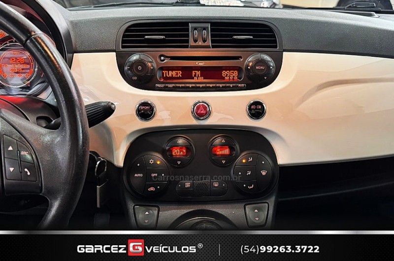 FIAT 500 1.4 LOUNGE 16V 2009/2010 GARCEZ VEÍCULOS BENTO GONÇALVES / Carros no Vale