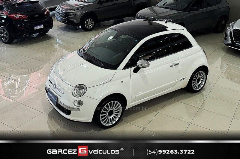 FIAT 500 1.4 LOUNGE 16V 2009/2010 GARCEZ VEÍCULOS BENTO GONÇALVES / Carros no Vale