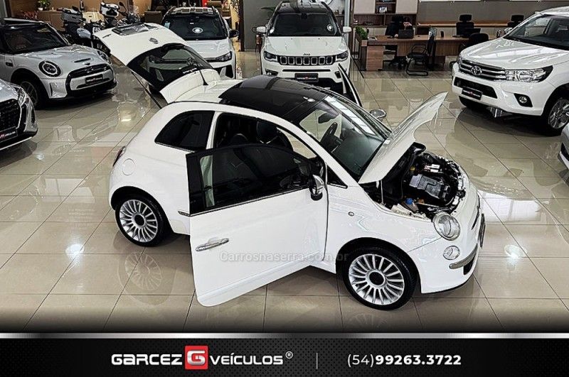 FIAT 500 1.4 LOUNGE 16V 2009/2010 GARCEZ VEÍCULOS BENTO GONÇALVES / Carros no Vale