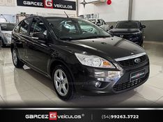 FORD FOCUS 2.0 GLX 16V 2012/2013 GARCEZ VEÍCULOS BENTO GONÇALVES / Carros no Vale