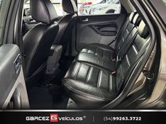 FORD FOCUS 2.0 GLX 16V 2012/2013 GARCEZ VEÍCULOS BENTO GONÇALVES / Carros no Vale