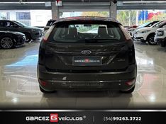 FORD FOCUS 2.0 GLX 16V 2012/2013 GARCEZ VEÍCULOS BENTO GONÇALVES / Carros no Vale