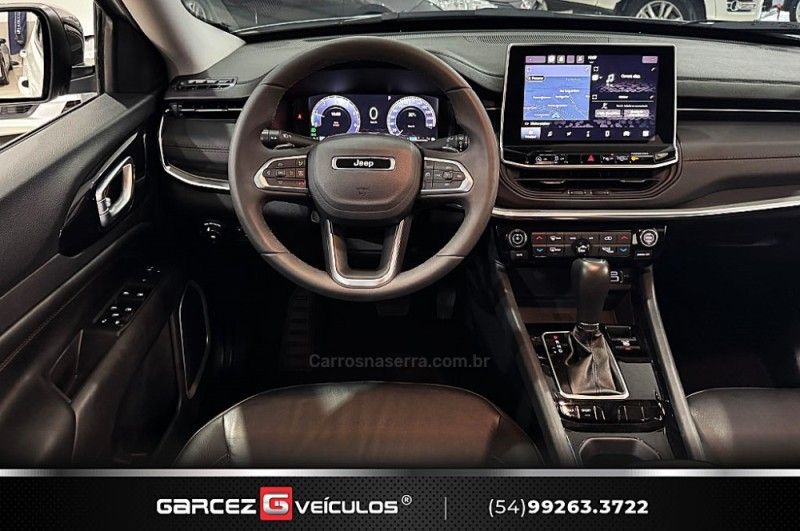 JEEP COMPASS 1.3 LIMITED T270 16V TURBO 2023/2023 GARCEZ VEÍCULOS BENTO GONÇALVES / Carros no Vale JEEP COMPASS 1.3 LIMITED T270 16V TURBO 2023/2023 GARCEZ VEÍCULOS BENTO GONÇALVES / Carros no Vale