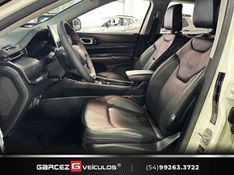 JEEP COMPASS 1.3 LIMITED T270 16V TURBO 2023/2023 GARCEZ VEÍCULOS BENTO GONÇALVES / Carros no Vale