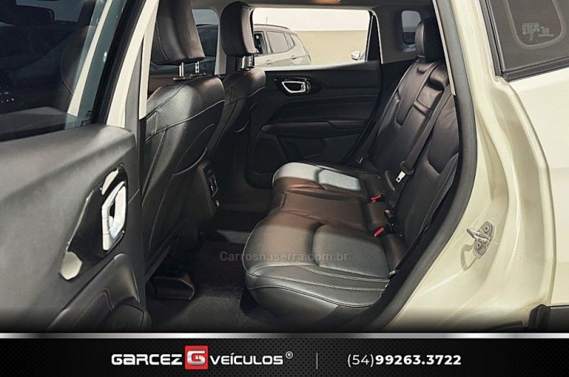 JEEP COMPASS 1.3 LIMITED T270 16V TURBO 2023/2023 GARCEZ VEÍCULOS BENTO GONÇALVES / Carros no Vale JEEP COMPASS 1.3 LIMITED T270 16V TURBO 2023/2023 GARCEZ VEÍCULOS BENTO GONÇALVES / Carros no Vale