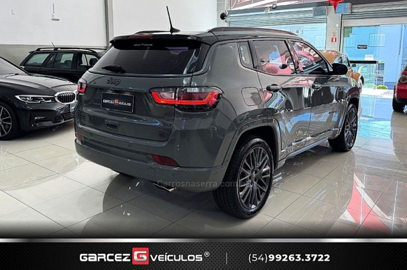 JEEP COMPASS 1.3 SERIE S T270 16V TURBO 2023/2023 GARCEZ VEÍCULOS BENTO GONÇALVES / Carros no Vale JEEP COMPASS 1.3 SERIE S T270 16V TURBO 2023/2023 GARCEZ VEÍCULOS BENTO GONÇALVES / Carros no Vale