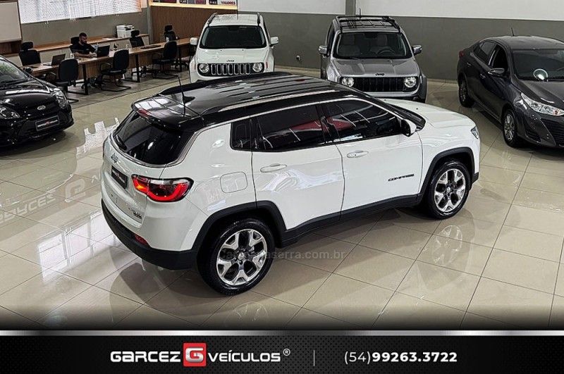 JEEP COMPASS 2.0 16V LIMITED 2017/2018 GARCEZ VEÍCULOS BENTO GONÇALVES / Carros no Vale JEEP COMPASS 2.0 16V LIMITED 2017/2018 GARCEZ VEÍCULOS BENTO GONÇALVES / Carros no Vale
