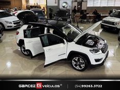 JEEP COMPASS 2.0 16V LIMITED 2017/2018 GARCEZ VEÍCULOS BENTO GONÇALVES / Carros no Vale