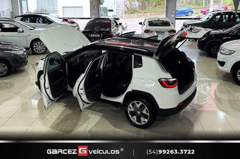 JEEP COMPASS 2.0 16V LIMITED 2017/2018 GARCEZ VEÍCULOS BENTO GONÇALVES / Carros no Vale