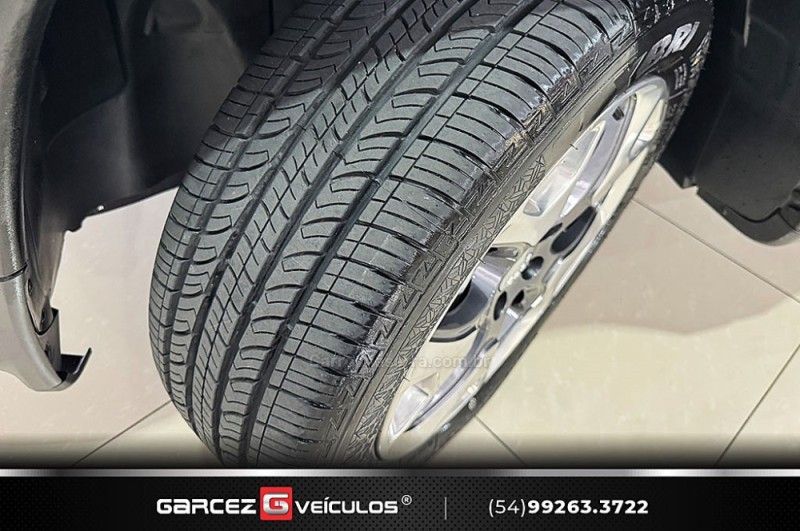 JEEP COMPASS 2.0 16V LIMITED 2017/2018 GARCEZ VEÍCULOS BENTO GONÇALVES / Carros no Vale JEEP COMPASS 2.0 16V LIMITED 2017/2018 GARCEZ VEÍCULOS BENTO GONÇALVES / Carros no Vale