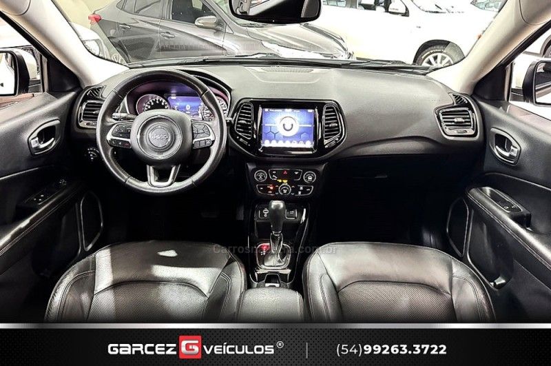 JEEP COMPASS 2.0 16V LIMITED 2017/2018 GARCEZ VEÍCULOS BENTO GONÇALVES / Carros no Vale