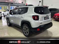 JEEP RENEGADE 1.8 16V LONGITUDE 2018/2018 GARCEZ VEÍCULOS BENTO GONÇALVES / Carros no Vale
