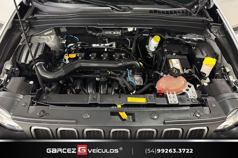JEEP RENEGADE 1.8 16V LONGITUDE 2018/2018 GARCEZ VEÍCULOS BENTO GONÇALVES / Carros no Vale