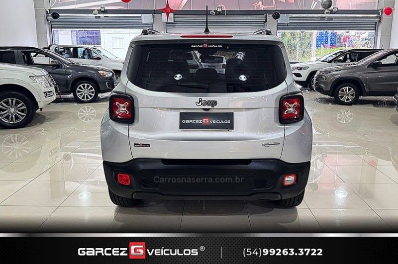 JEEP RENEGADE 1.8 16V LONGITUDE 2018/2018 GARCEZ VEÍCULOS BENTO GONÇALVES / Carros no Vale