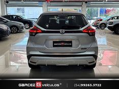 NISSAN KICKS 1.6 ADVANCE 16V PLUS CVT 2021/2022 GARCEZ VEÍCULOS BENTO GONÇALVES / Carros no Vale