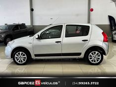 RENAULT SANDERO 1.6 EXPRESSION 8V 2011/2012 GARCEZ VEÍCULOS BENTO GONÇALVES / Carros no Vale