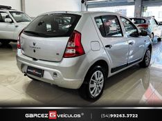 RENAULT SANDERO 1.6 EXPRESSION 8V 2011/2012 GARCEZ VEÍCULOS BENTO GONÇALVES / Carros no Vale