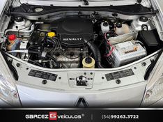RENAULT SANDERO 1.6 EXPRESSION 8V 2011/2012 GARCEZ VEÍCULOS BENTO GONÇALVES / Carros no Vale
