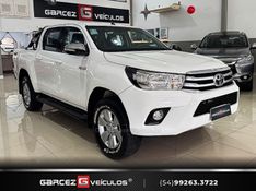 TOYOTA HILUX 2.8 SRV 4X4 CD 16V 2016/2017 GARCEZ VEÍCULOS BENTO GONÇALVES / Carros no Vale